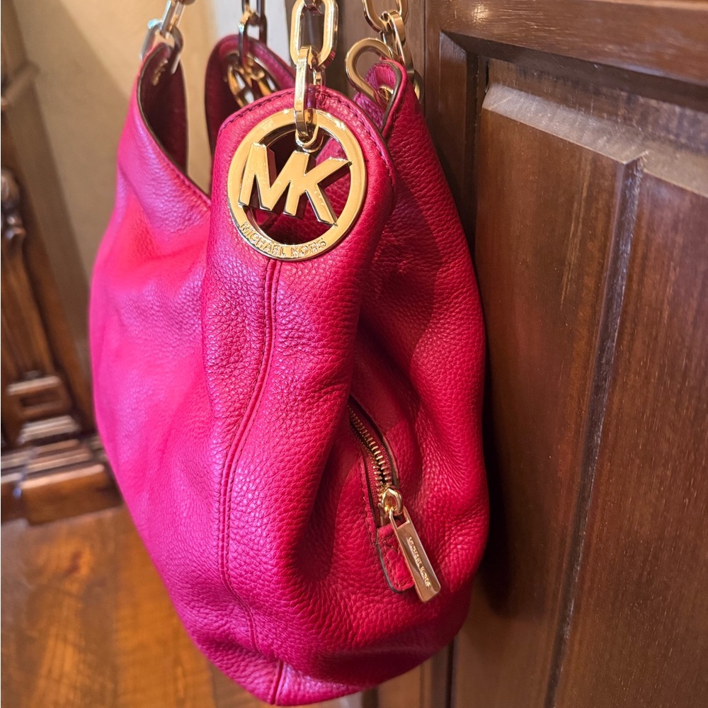 Michael Kors Fulton Large Cherry Leather Tote